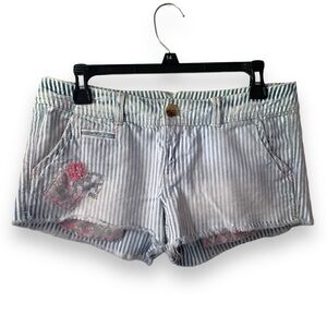 American Eagle Patch Striped Denim Shorts Floral 2